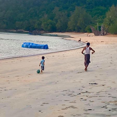 Starlight Beach Resort Koh Phayam Luaran gambar