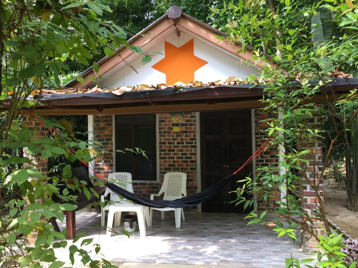 Starlight Beach Resort Koh Phayam Luaran gambar
