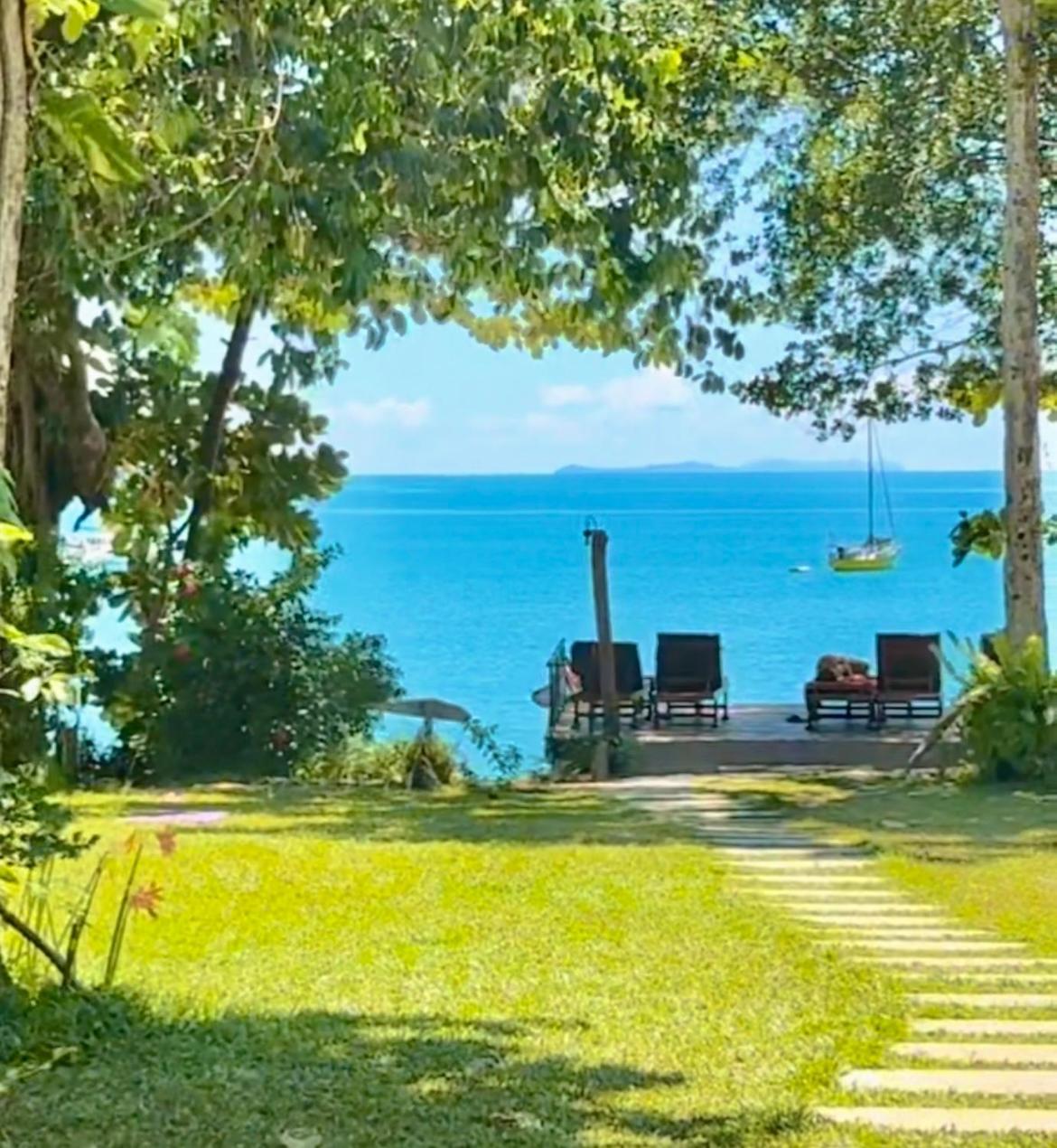 Starlight Beach Resort Koh Phayam Luaran gambar